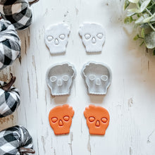 Load image into Gallery viewer, Halloween Skull Clay Cutter
